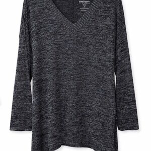Torrid Super Soft Knit Tunic Top (Size 2)